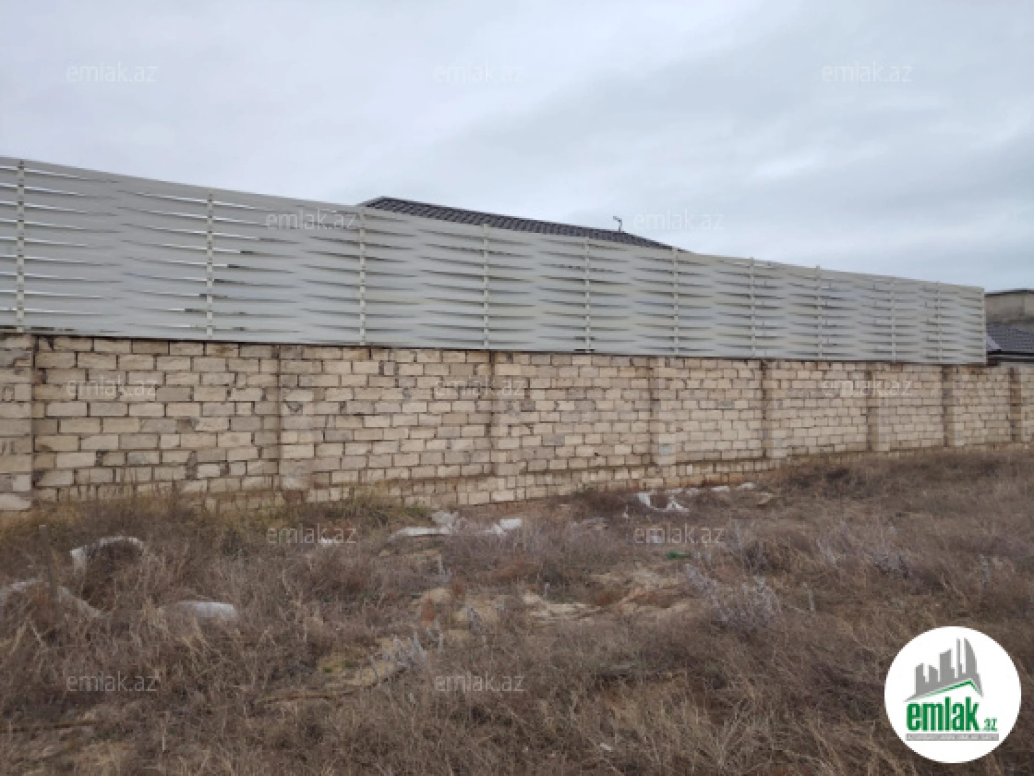 Satılır torpaq sahəsi 12 m²