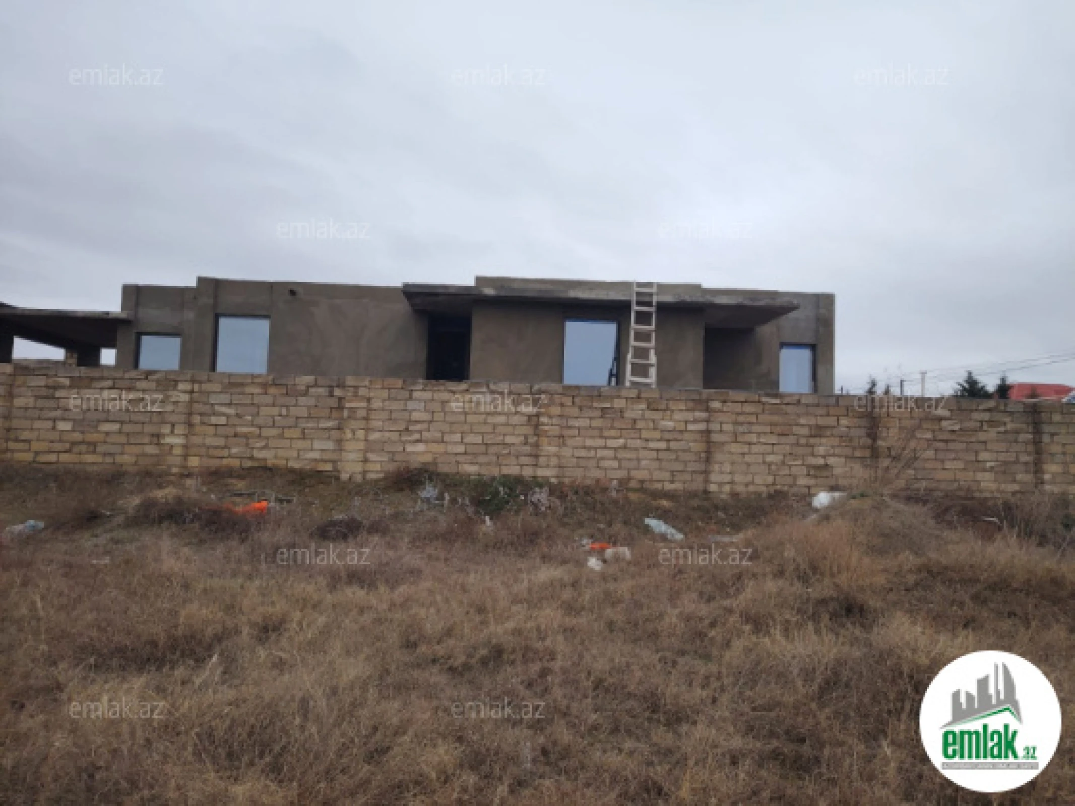 Satılır torpaq sahəsi 12 m²