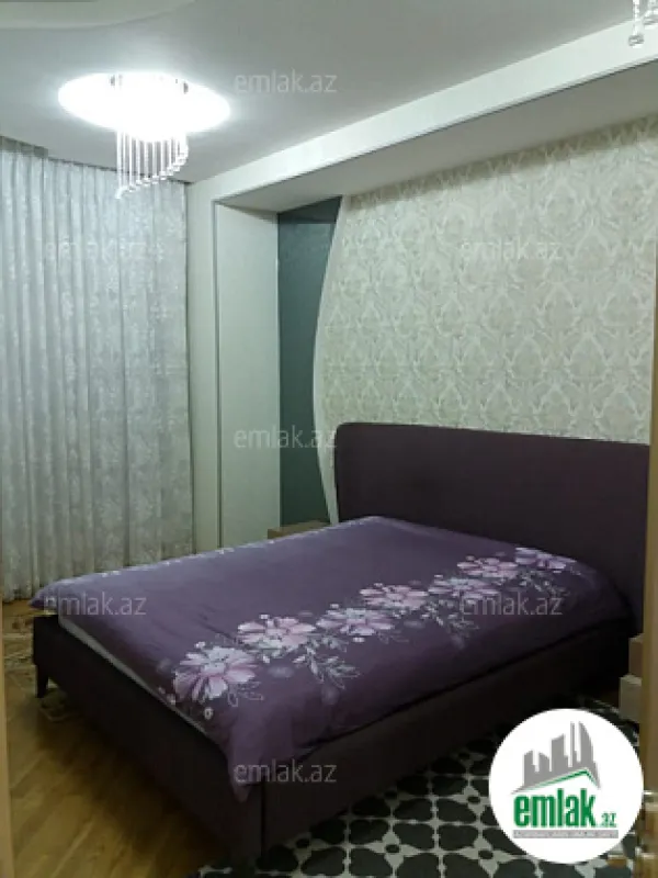 Satılır 3 otaqlı yeni tikili 125 m²