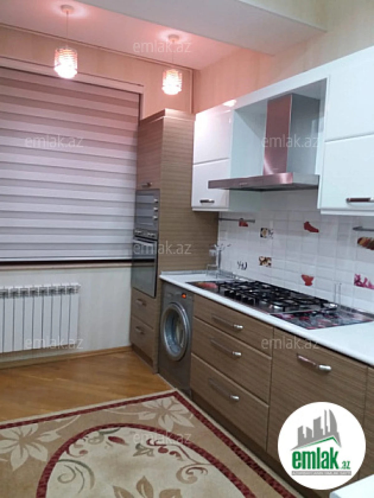 Satılır 3 otaqlı yeni tikili 125 m²