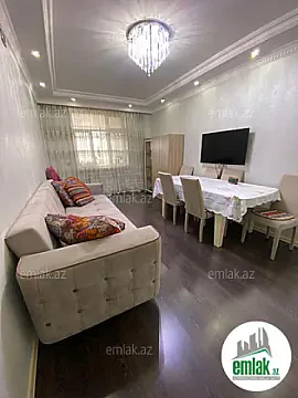 Satılır 4 otaqlı köhnə tikili 110 m² — Bakı 4 otaq 110.00 m²