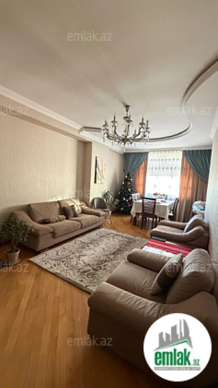 Satılır 3 otaqlı yeni tikili 120 m²