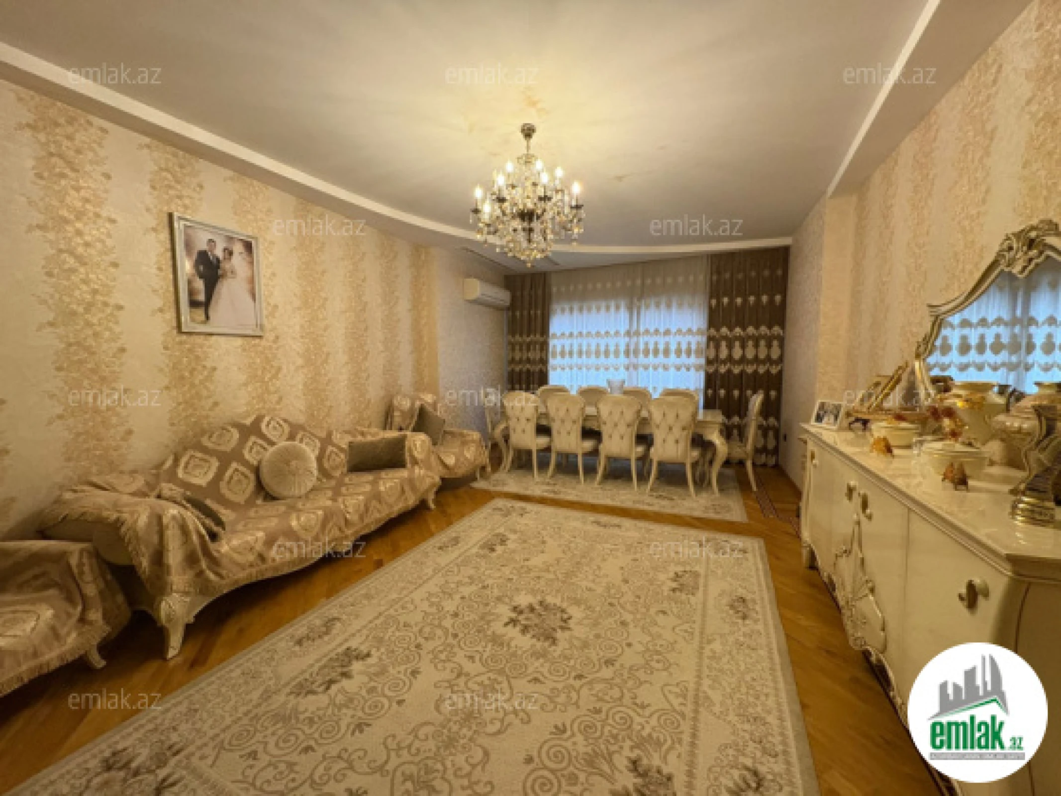 Satılır 4 otaqlı yeni tikili 225 m²