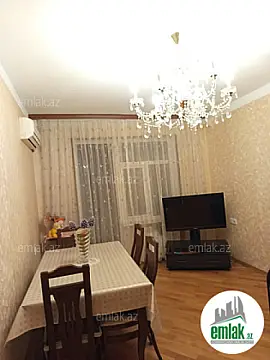 Satılır 2 otaqlı köhnə tikili 65 m²