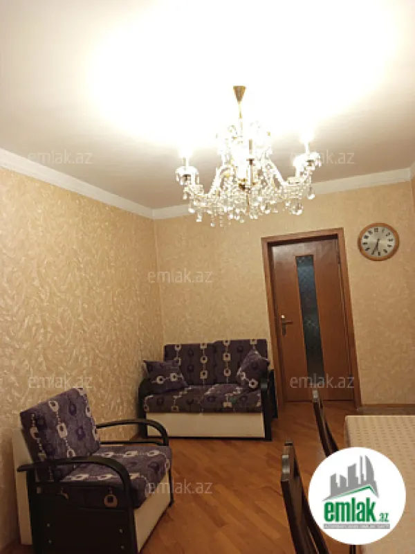 Satılır 2 otaqlı köhnə tikili 65 m²