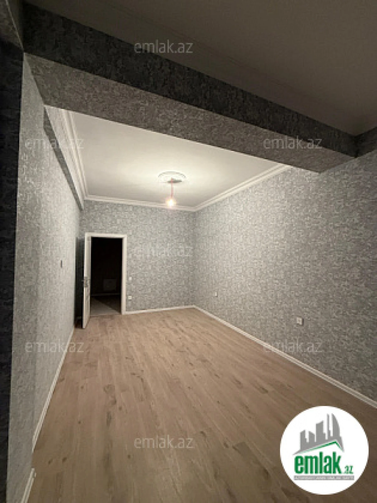 Satılır 2 otaqlı yeni tikili 95 m²