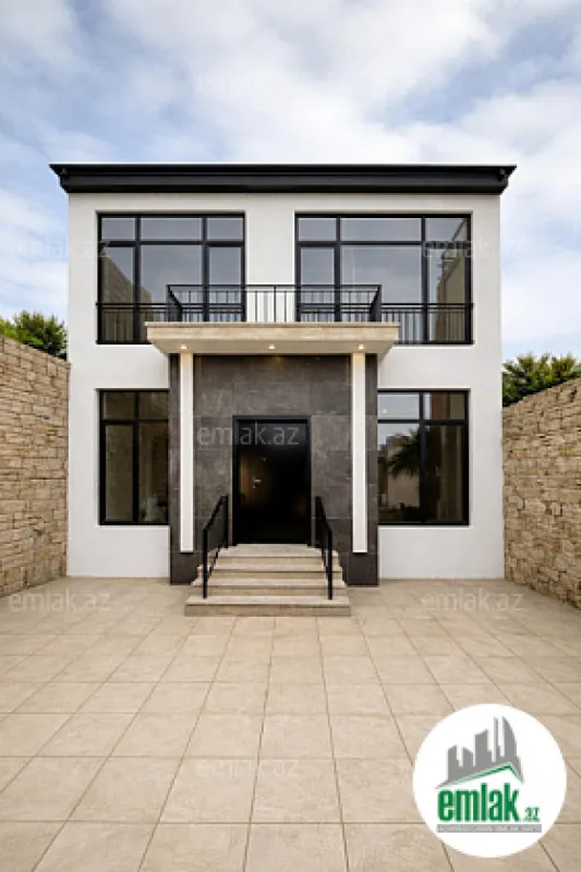 Satılır 4 otaqlı həyət evi 161 m²