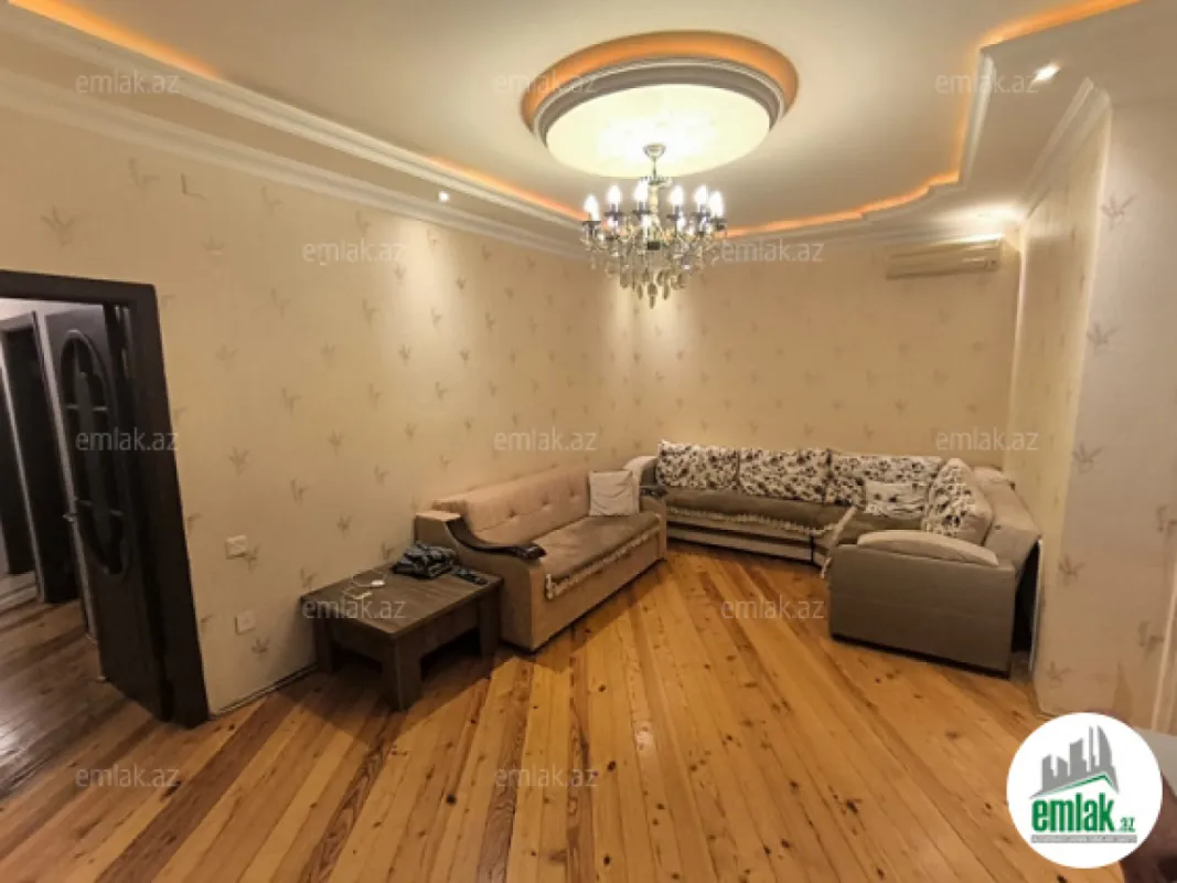 Satılır 3 otaqlı yeni tikili 100 m²