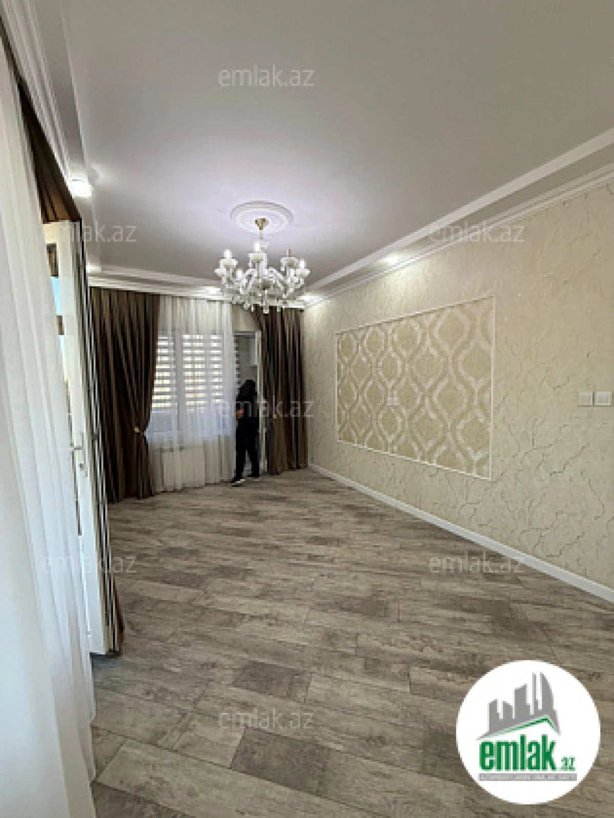 Satılır 2 otaqlı köhnə tikili 50 m²