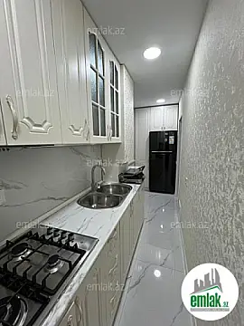 Satılır 3 otaqlı köhnə tikili 70 m²