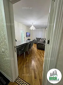 Satılır 3 otaqlı köhnə tikili 70 m²