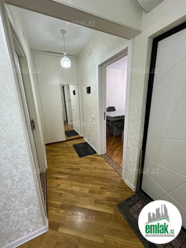 Satılır 3 otaqlı köhnə tikili 70 m²