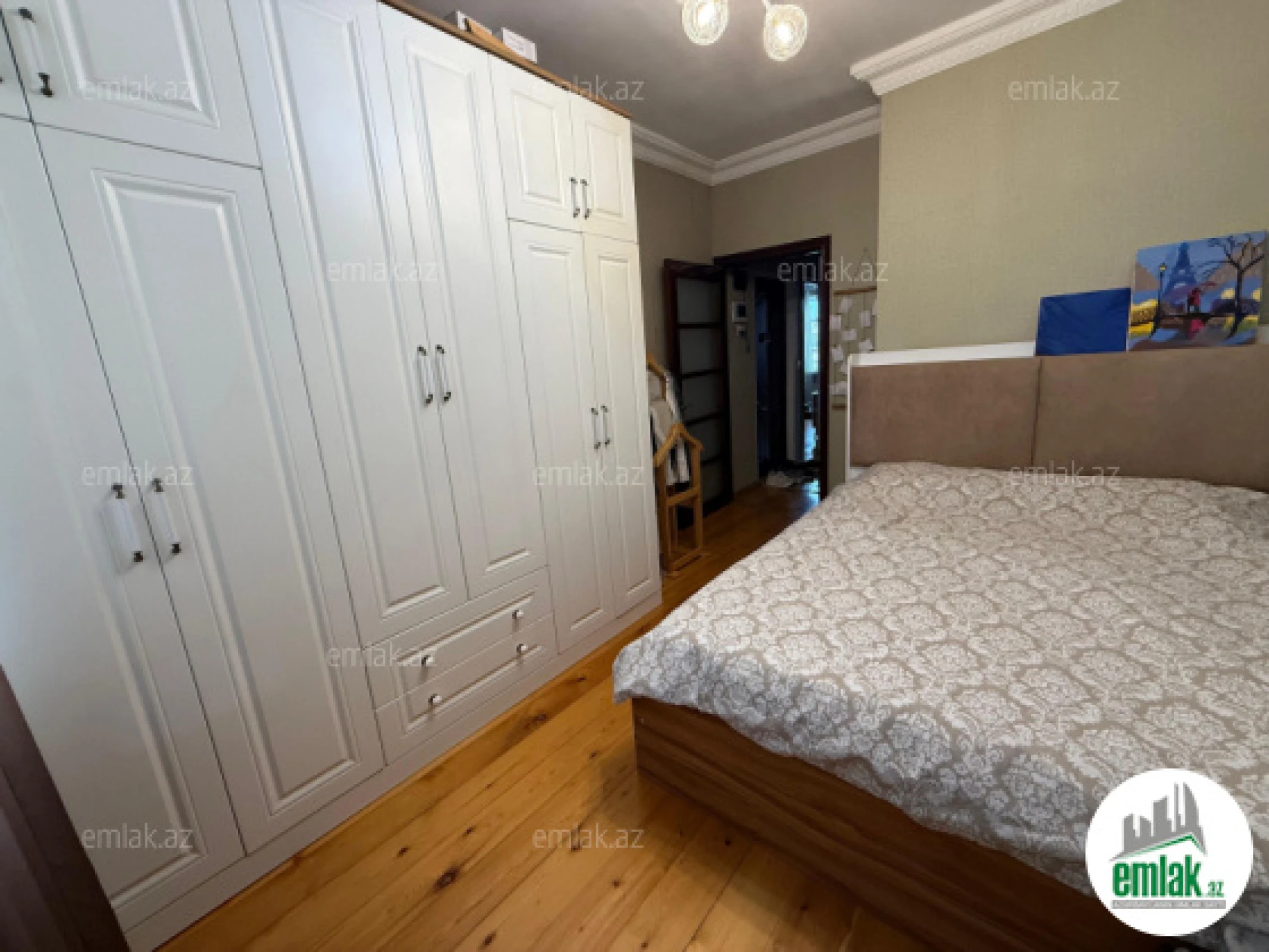 Satılır 2 otaqlı köhnə tikili 50 m²