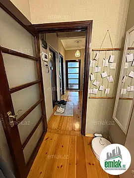 Satılır 2 otaqlı köhnə tikili 50 m²