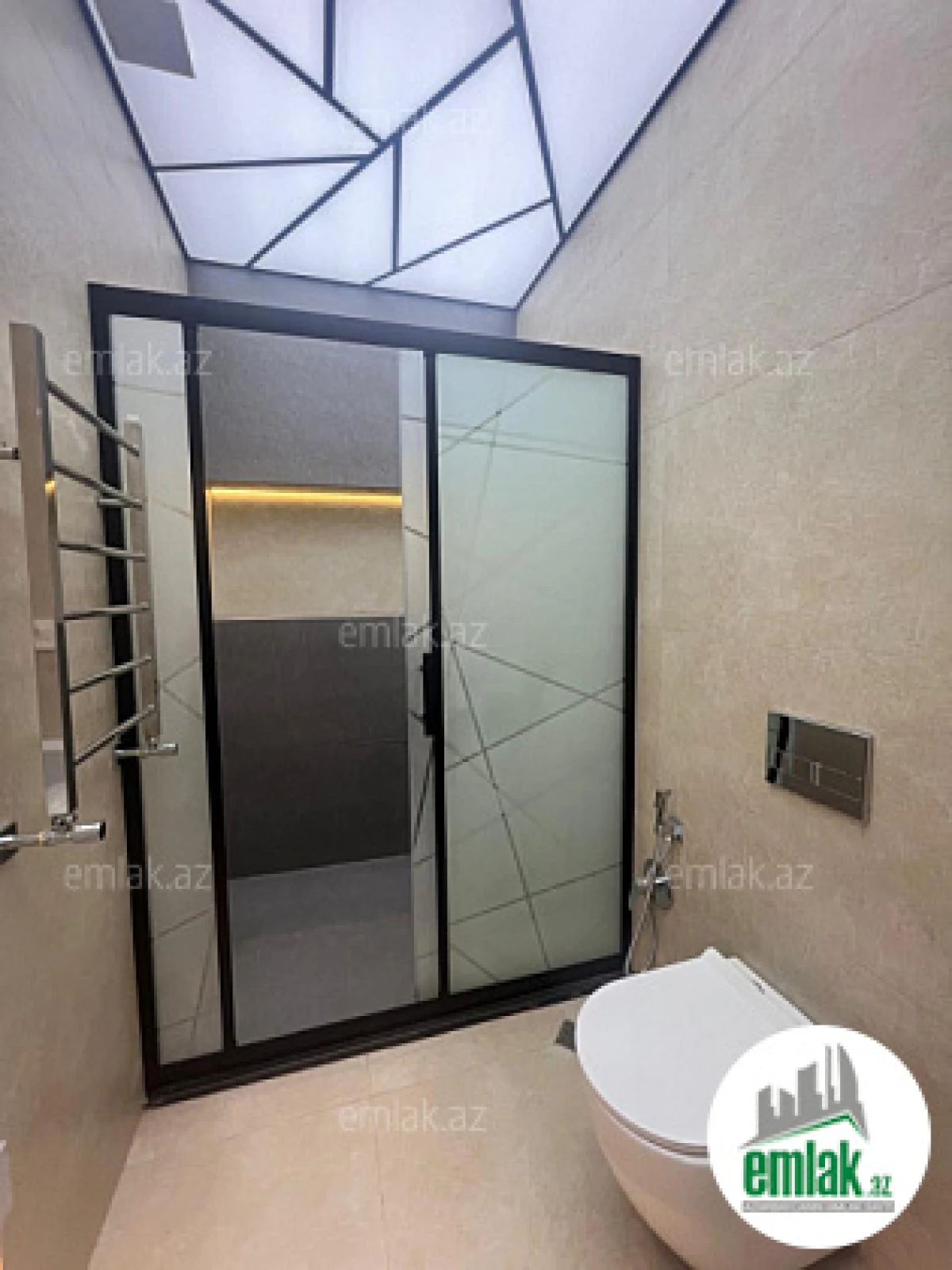 Satılır 108 otaqlı yeni tikili 108 m²