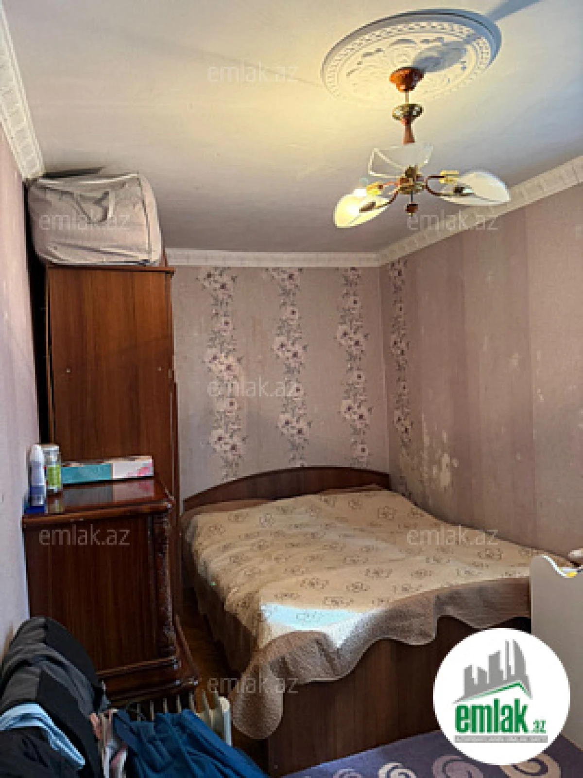 Satılır 2 otaqlı köhnə tikili 55 m²