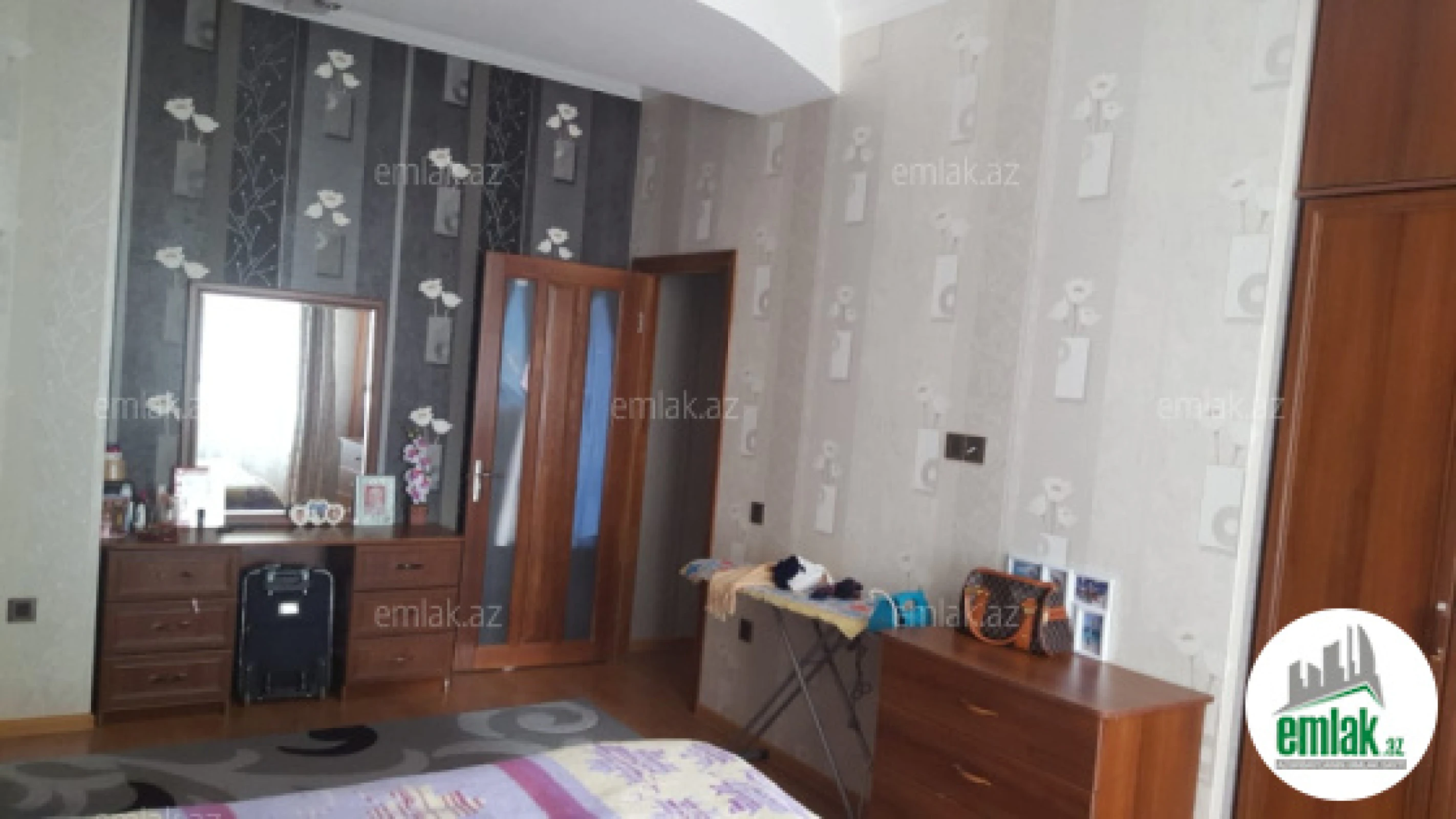 Satılır 3 otaqlı yeni tikili 90 m²