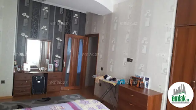 Satılır 3 otaqlı yeni tikili 90 m²
