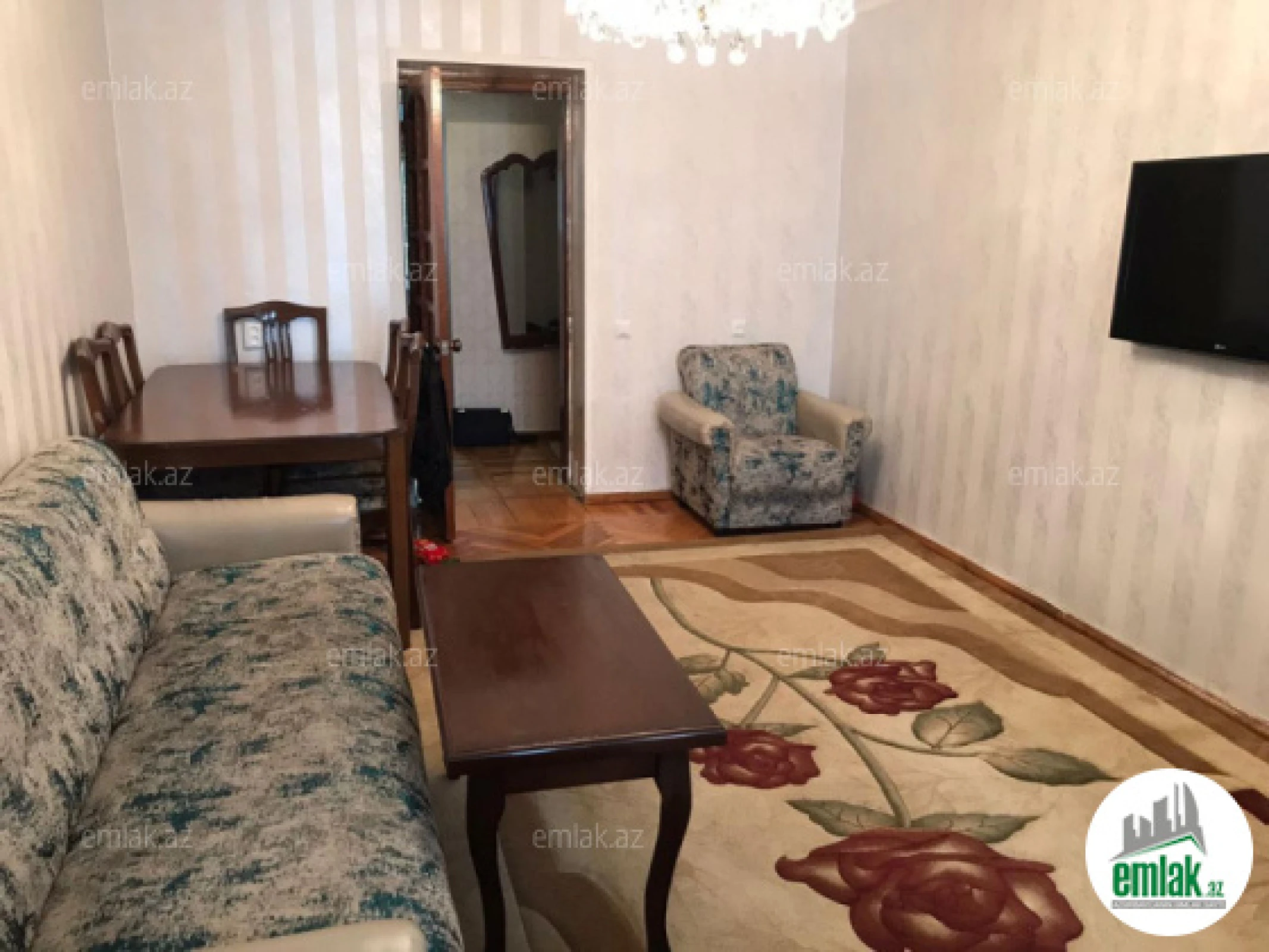 Satılır 3 otaqlı köhnə tikili 80 m²
