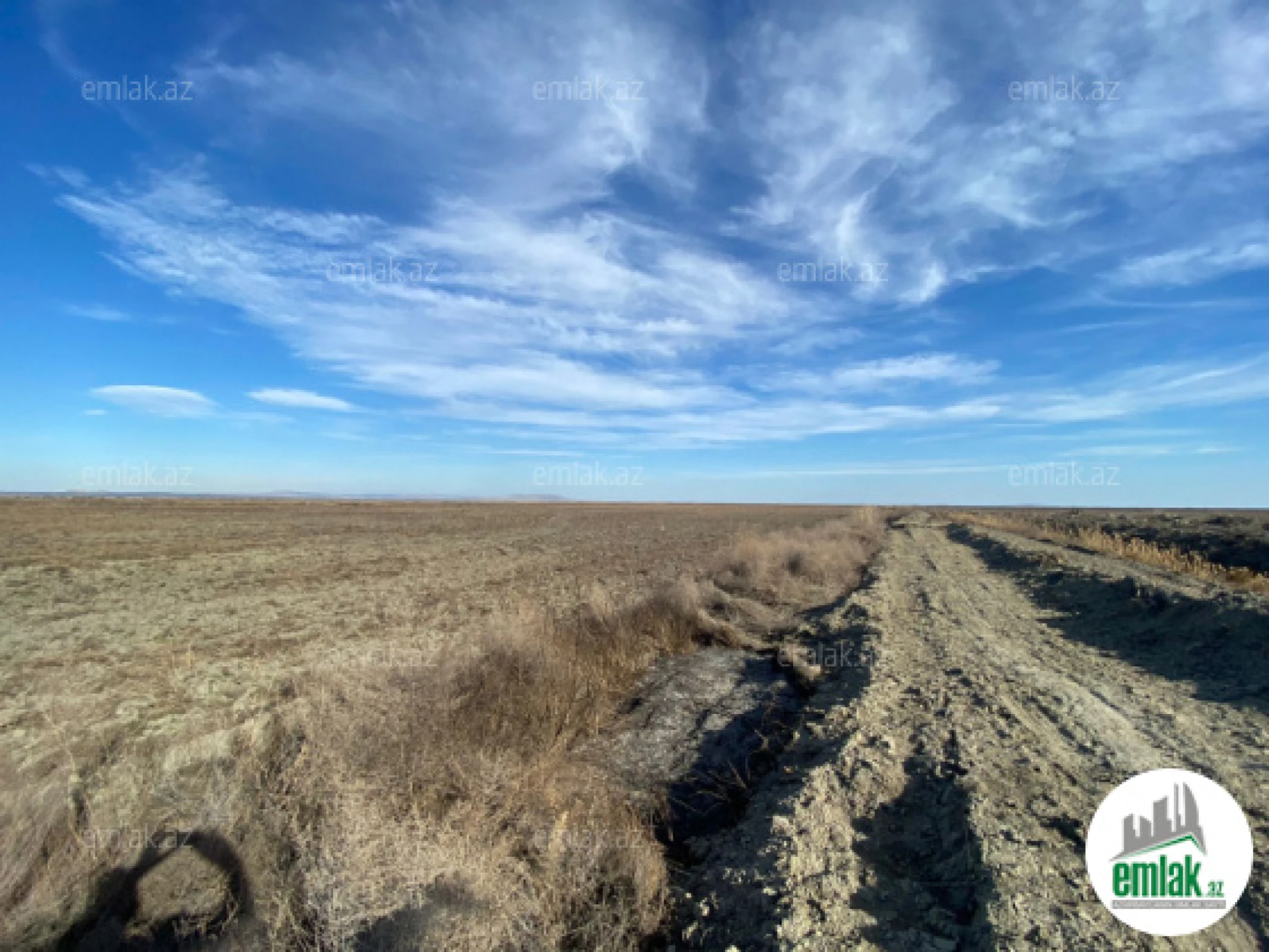 Satılır torpaq sahəsi 21500 m²