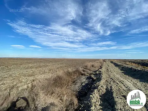 Satılır torpaq sahəsi 21500 m²