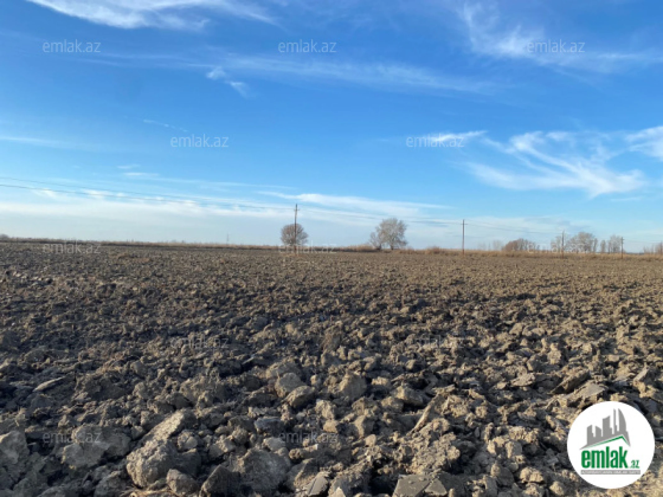 Satılır torpaq sahəsi 21500 m²