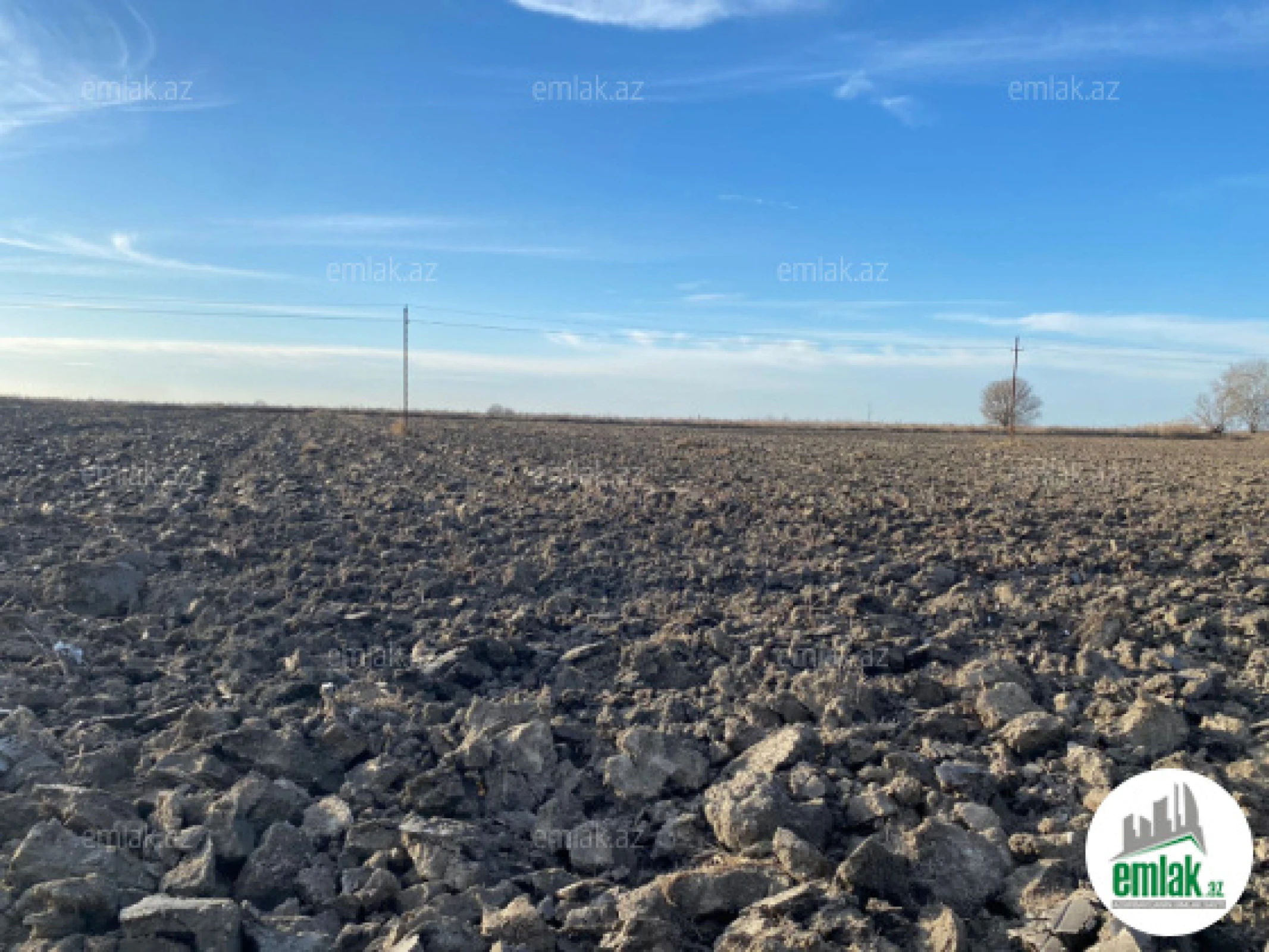 Satılır torpaq sahəsi 21500 m²
