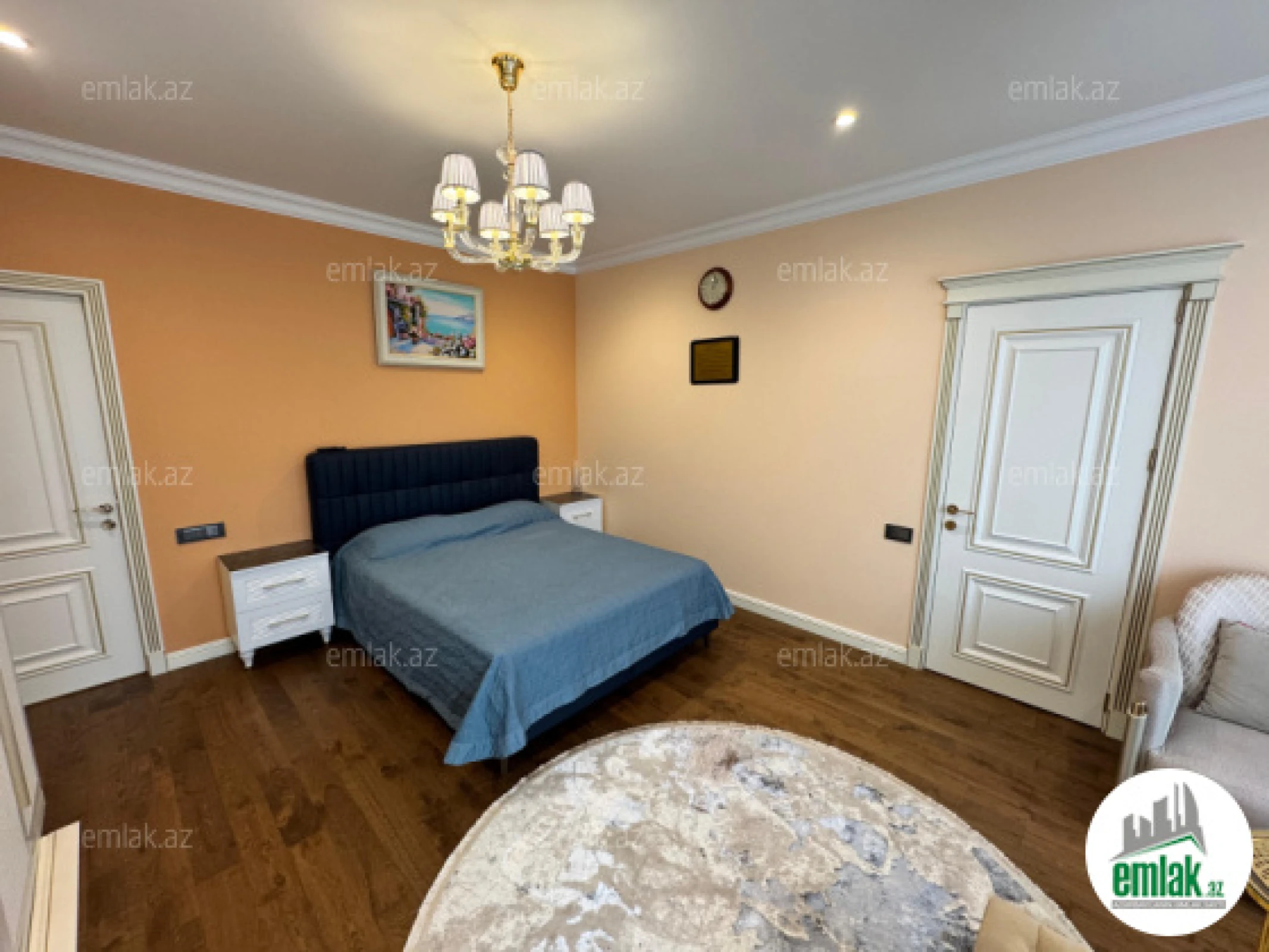 Satılır 4 otaqlı yeni tikili 160 m²