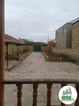 Satılır 3 otaqlı həyət evi 100 m²