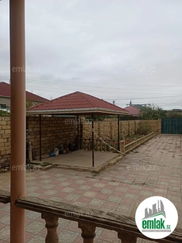 Satılır 3 otaqlı həyət evi 100 m²