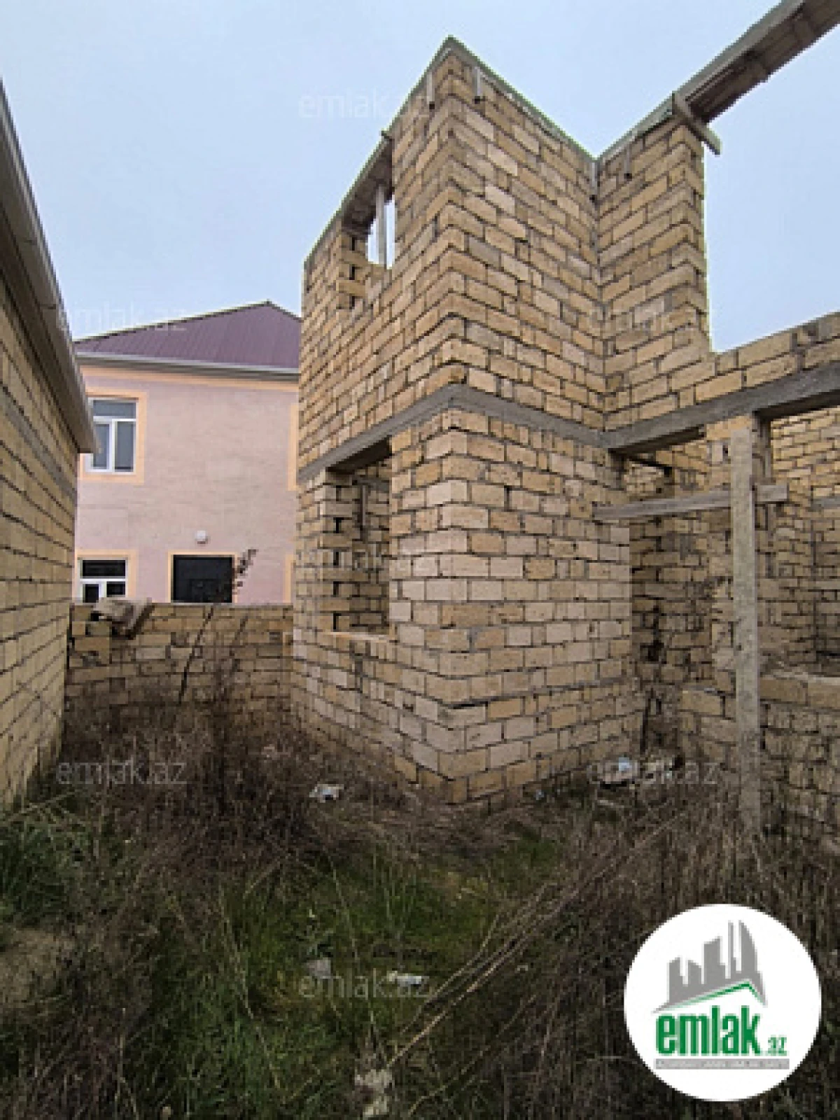 Satılır 4 otaqlı həyət evi 140 m²