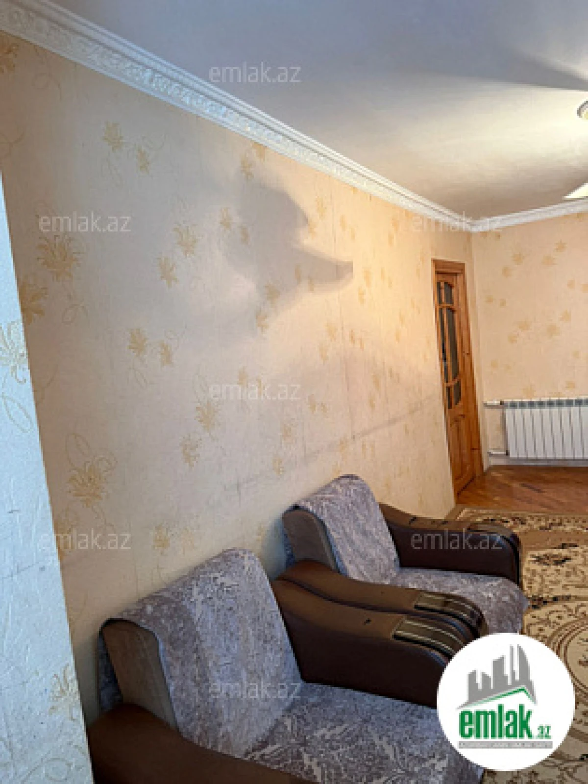 Satılır 2 otaqlı köhnə tikili 55 m²