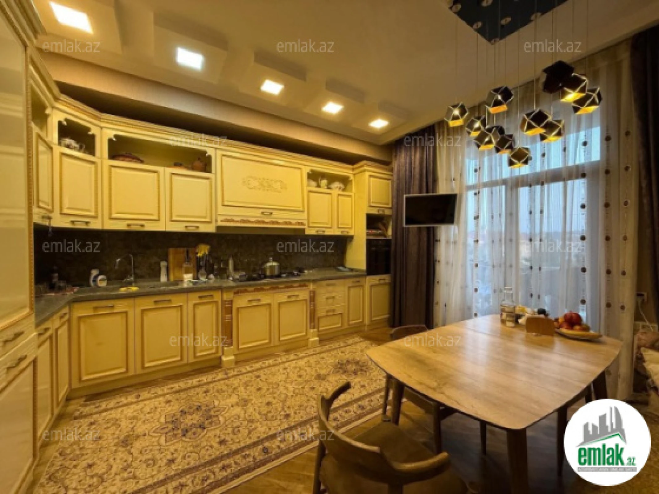 Satılır 3 otaqlı yeni tikili 126 m²