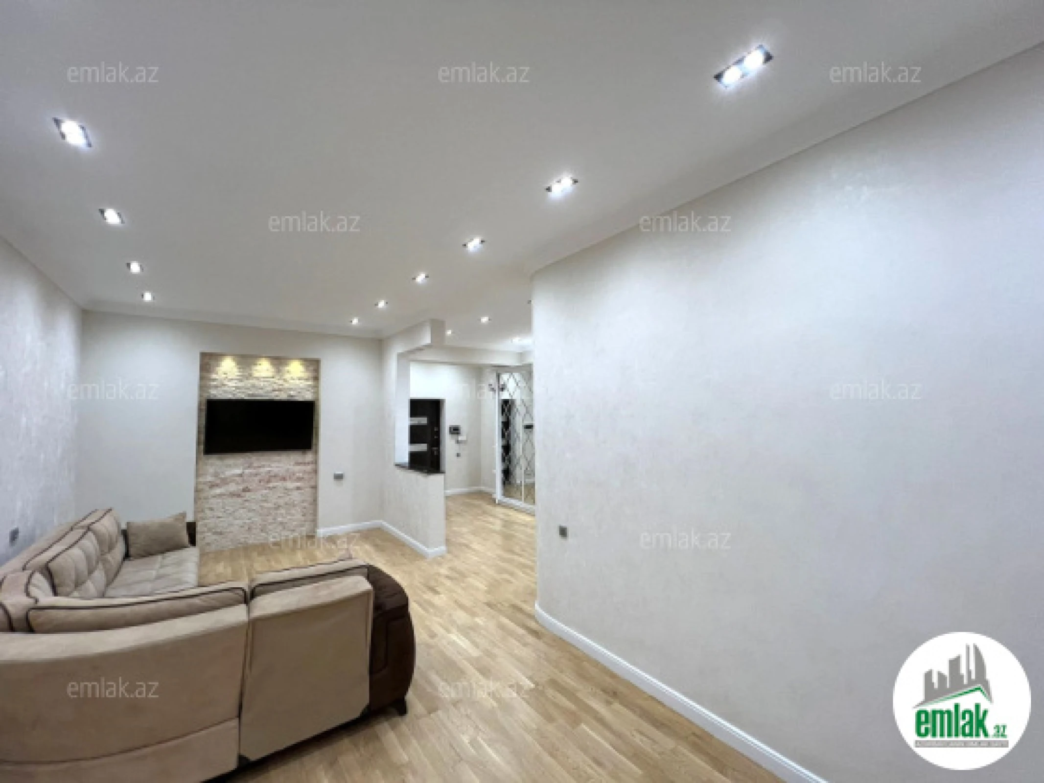 Satılır 4 otaqlı yeni tikili 175 m²