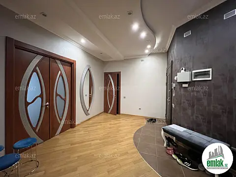 Satılır 4 otaqlı yeni tikili 223 m²