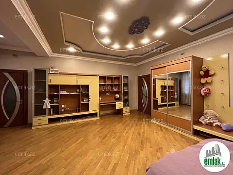 Satılır 4 otaqlı yeni tikili 223 m²