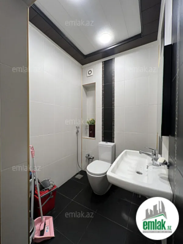 Satılır 4 otaqlı yeni tikili 223 m²