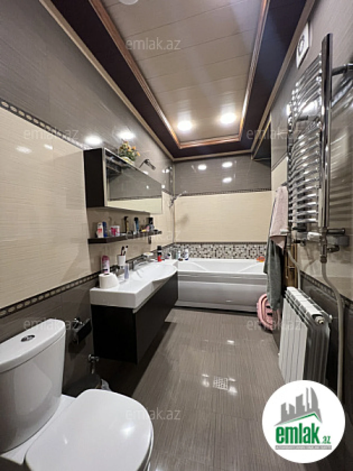 Satılır 4 otaqlı yeni tikili 223 m²