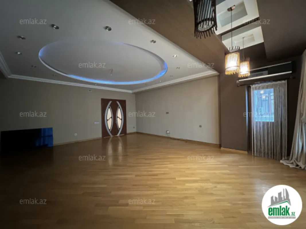 Satılır 4 otaqlı yeni tikili 223 m²