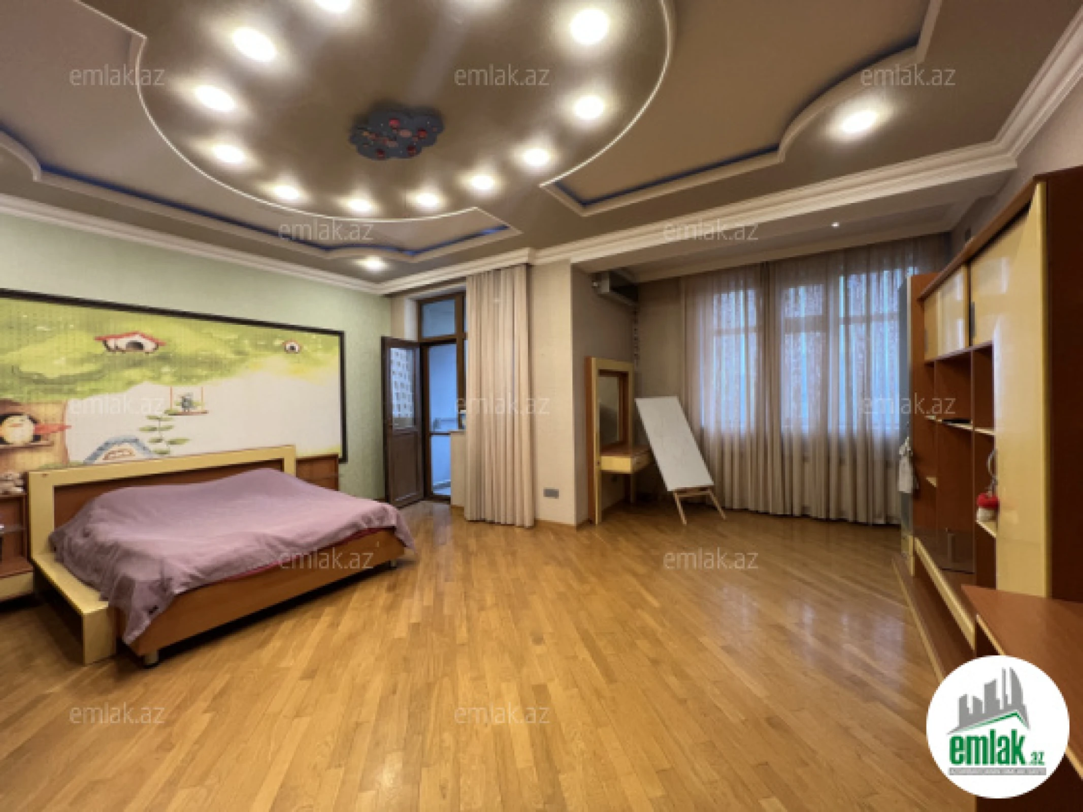 Satılır 4 otaqlı yeni tikili 223 m²