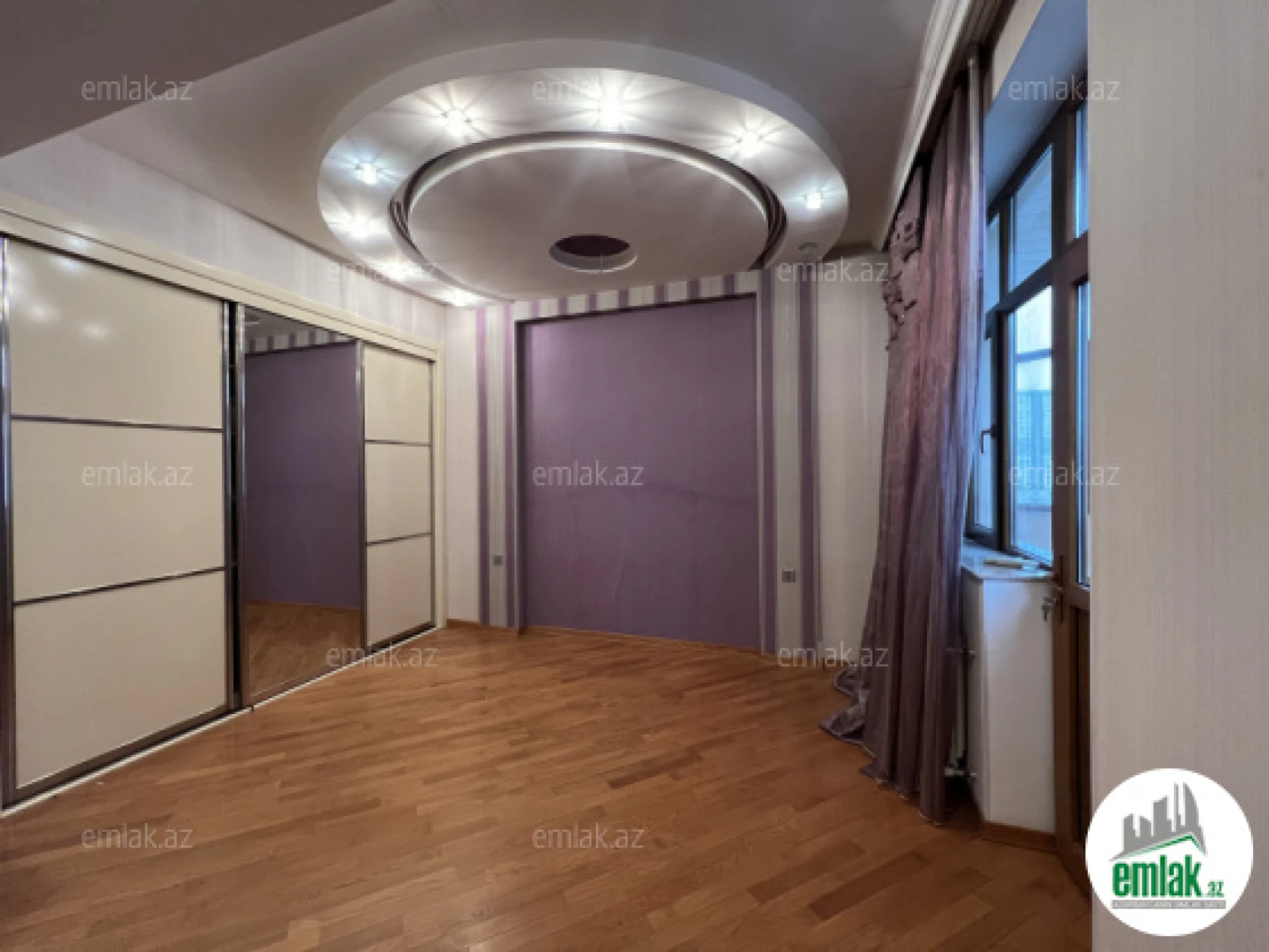 Satılır 4 otaqlı yeni tikili 223 m²