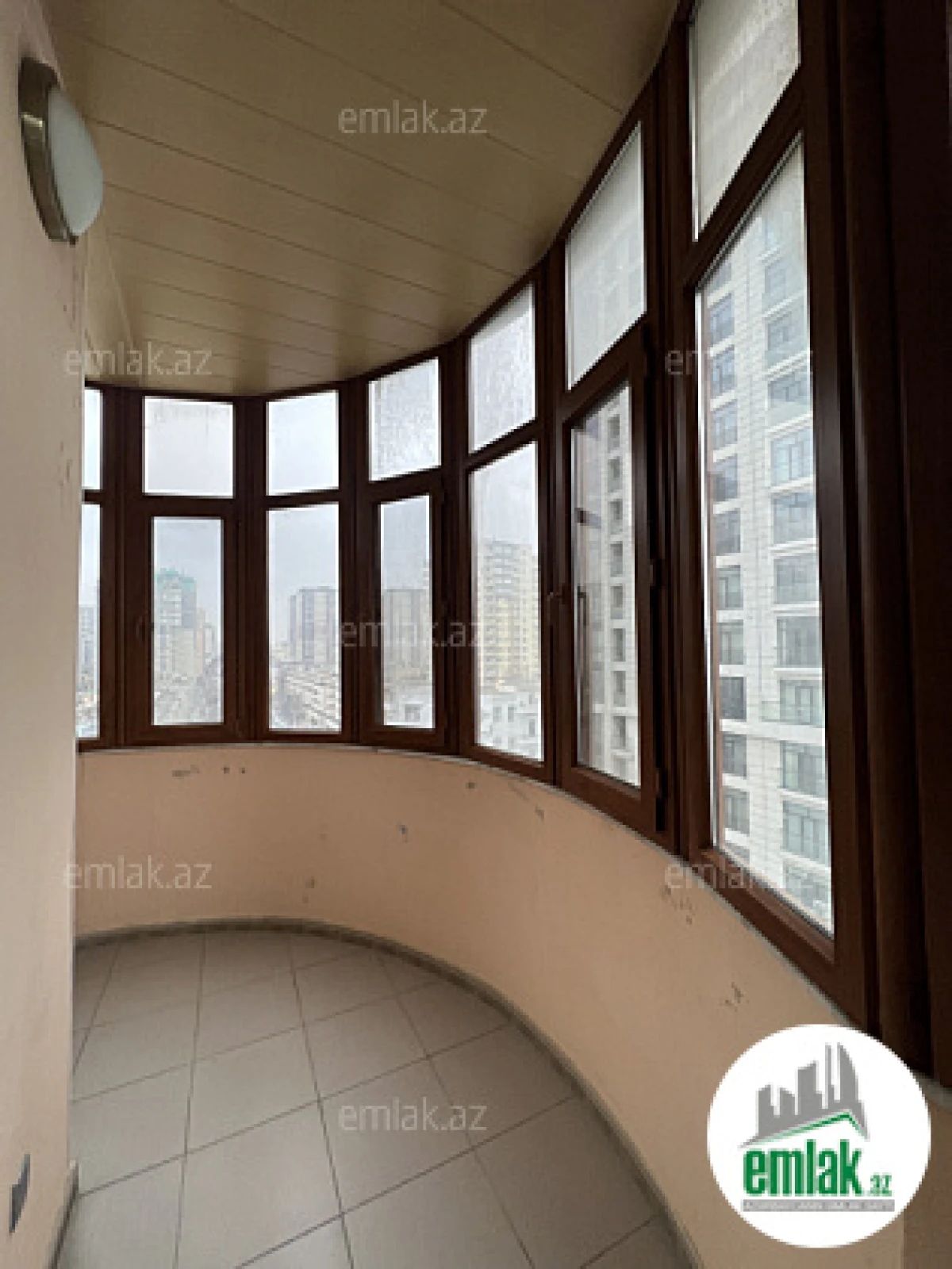 Satılır 4 otaqlı yeni tikili 223 m²
