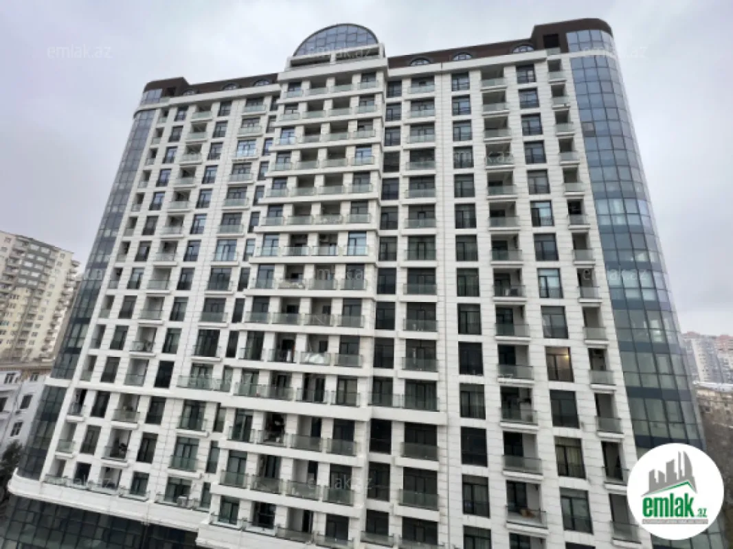 Satılır 4 otaqlı yeni tikili 223 m²