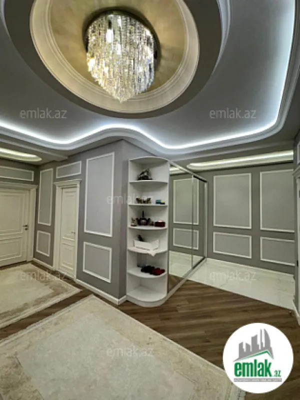 Satılır 4 otaqlı yeni tikili 180 m²