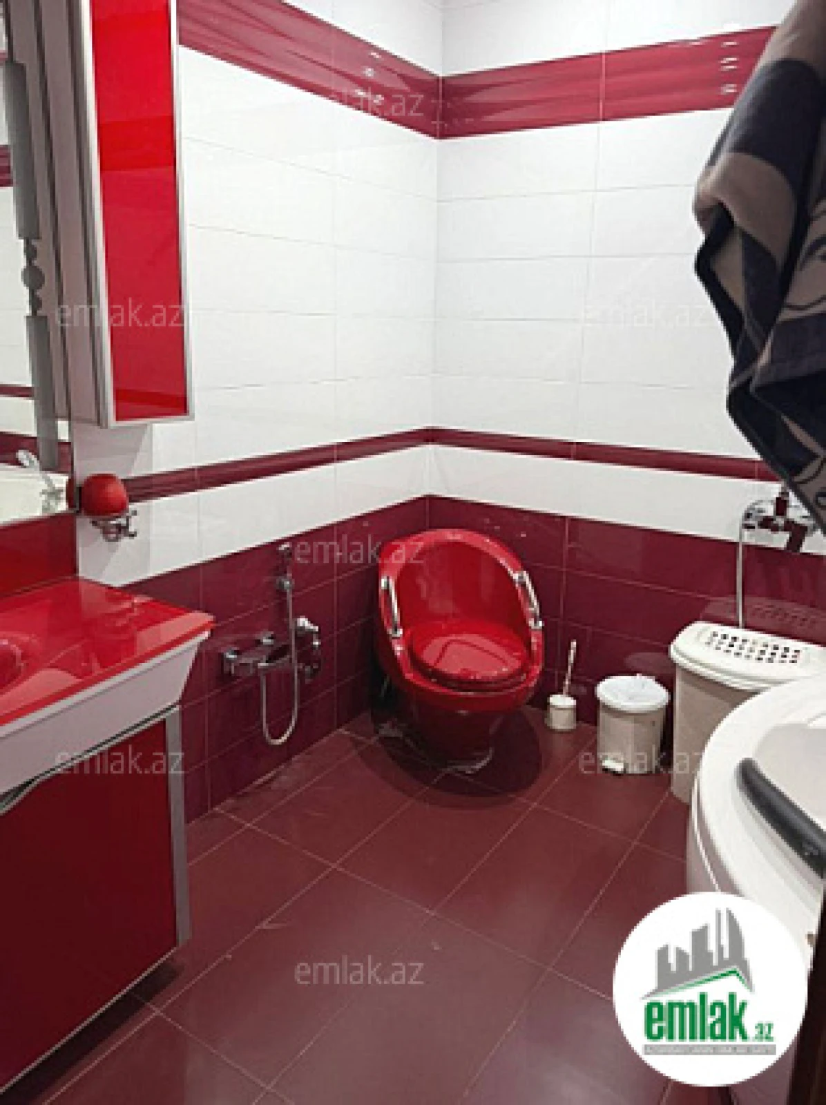 Satılır 4 otaqlı yeni tikili 174 m²