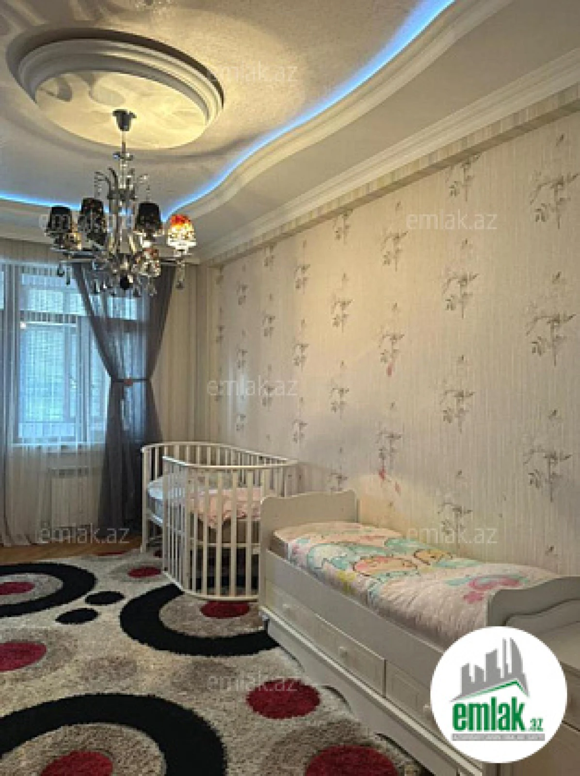 Satılır 4 otaqlı yeni tikili 174 m²