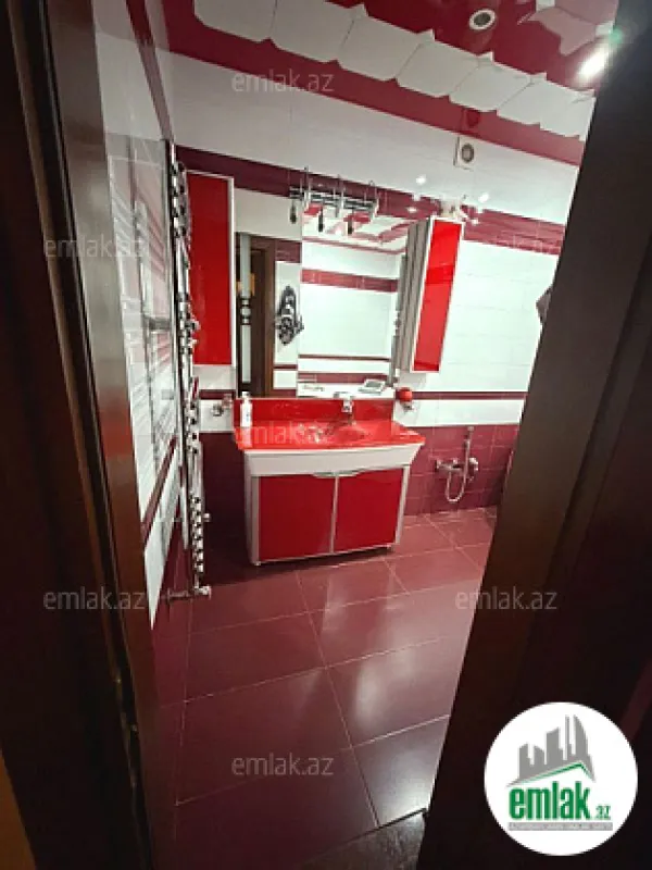 Satılır 4 otaqlı yeni tikili 174 m²