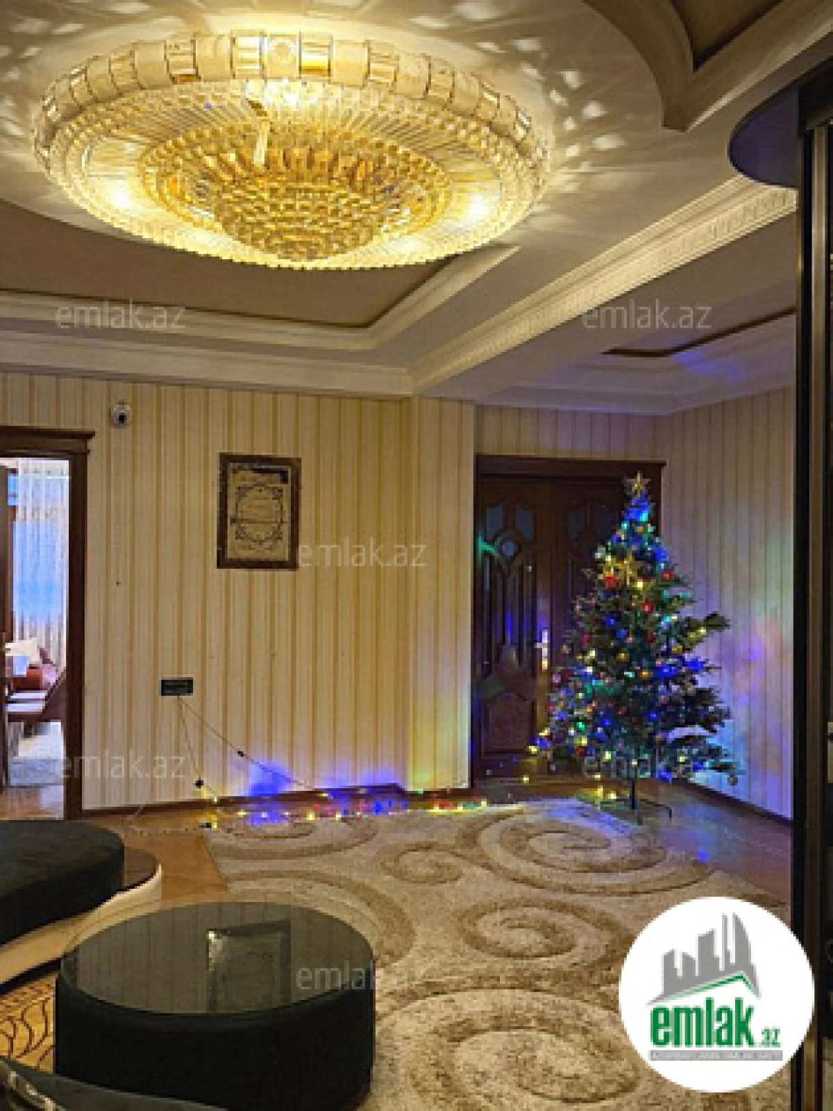 Satılır 4 otaqlı yeni tikili 174 m²