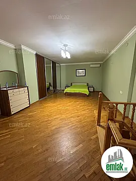 Satılır 2 otaqlı köhnə tikili 100 m² — Bakı, İçərişəhər 2 otaq 100.00 m²