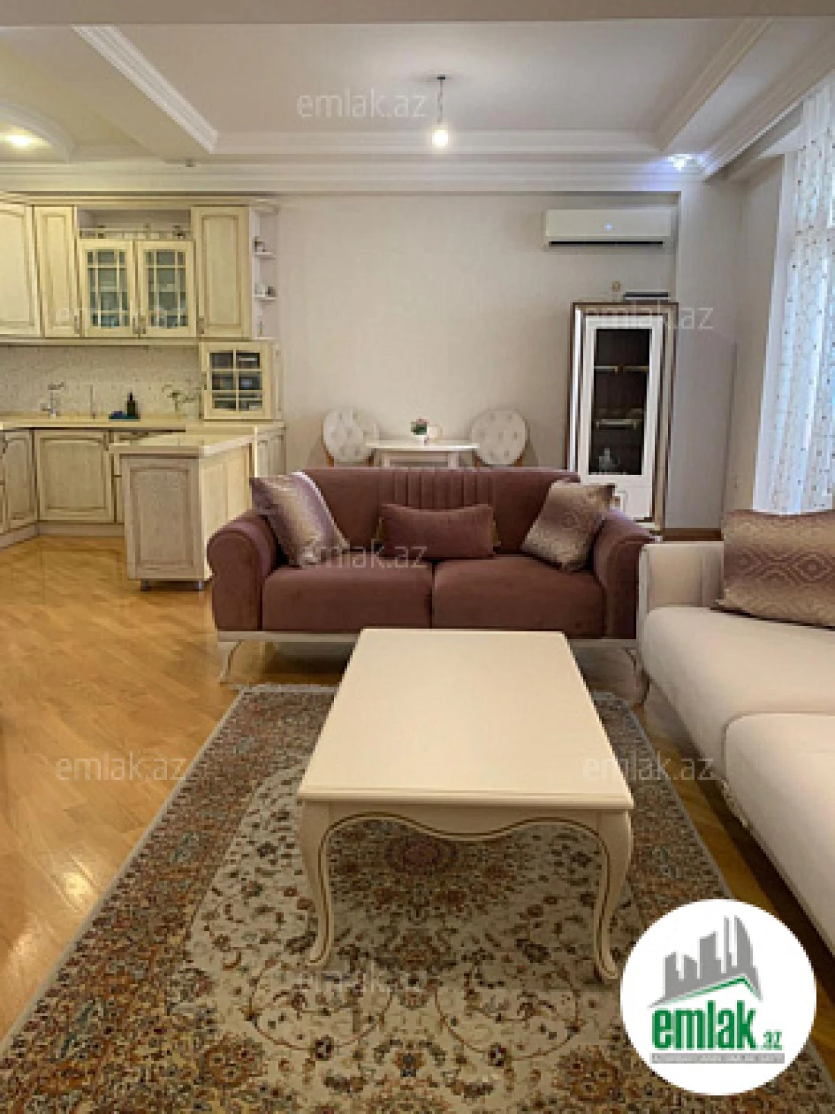 Satılır 3 otaqlı yeni tikili 113 m²